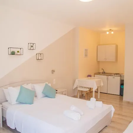 Theodora Apartment Poros Town